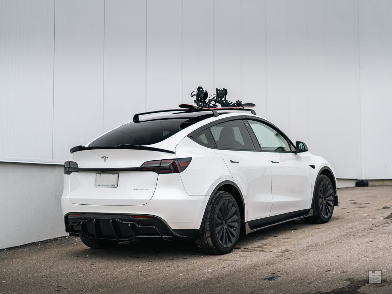 Rackmag – Ihre erste Wahl für CRUZ Dachträger und passende Dachbox für jede Fahrt