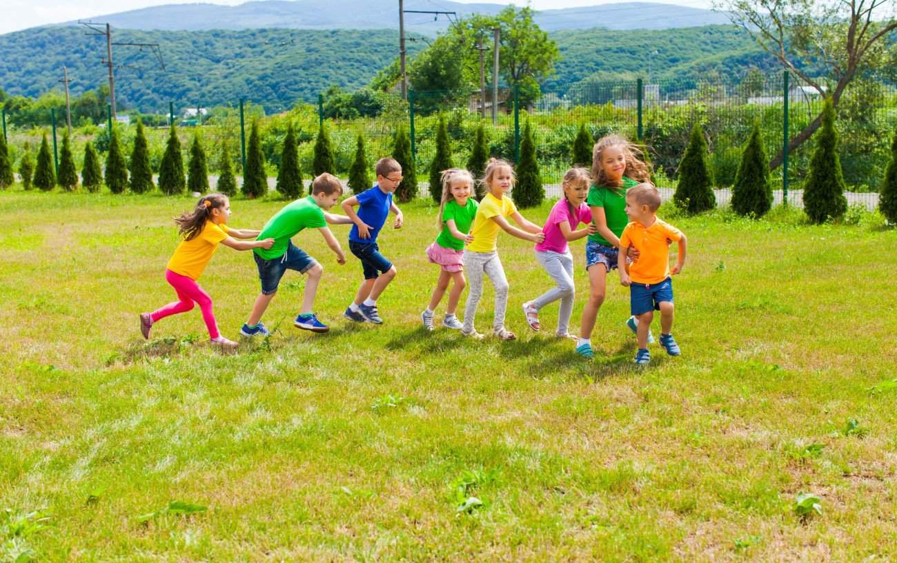 Effektive Aufwarmspiele mit Spiele Kindergarten Turnhalle fuer jede Stunde
